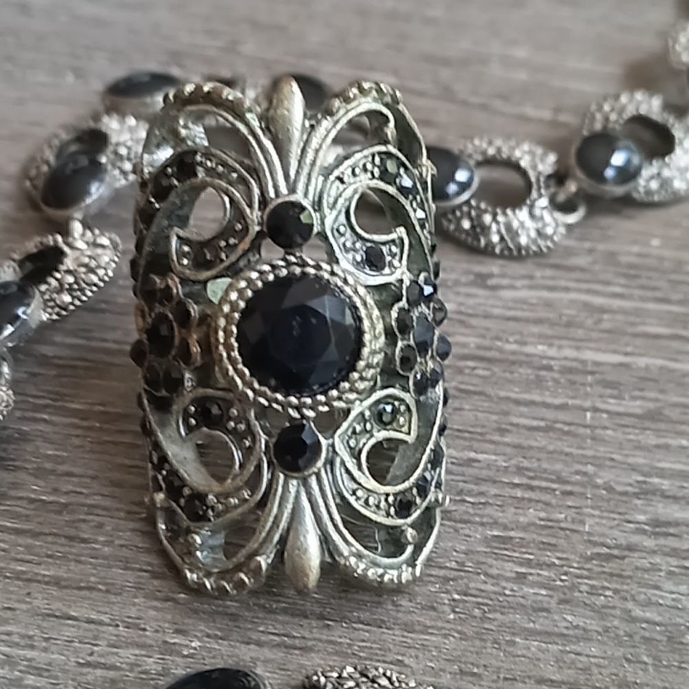 Ring necklace bundle   - Picture 2 of 5